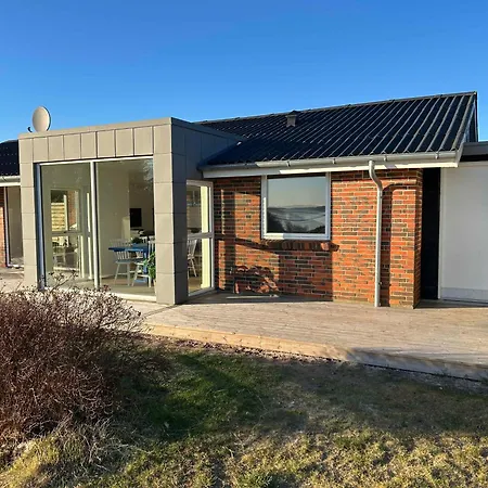 Vakantiehuis With Stunning View Farsø