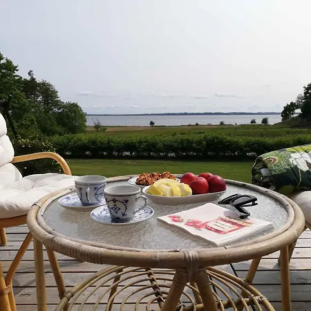 With Stunning View Vakantiehuis