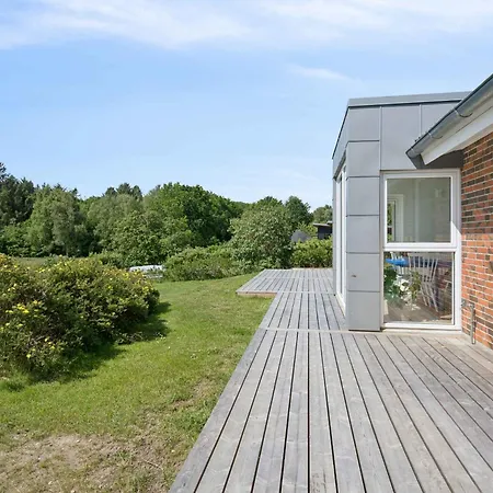 With Stunning View Vakantiehuis Farsø
