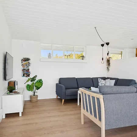 Casa vacanze With Stunning View Farsø